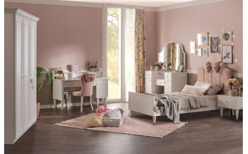 Chloe Youth Room